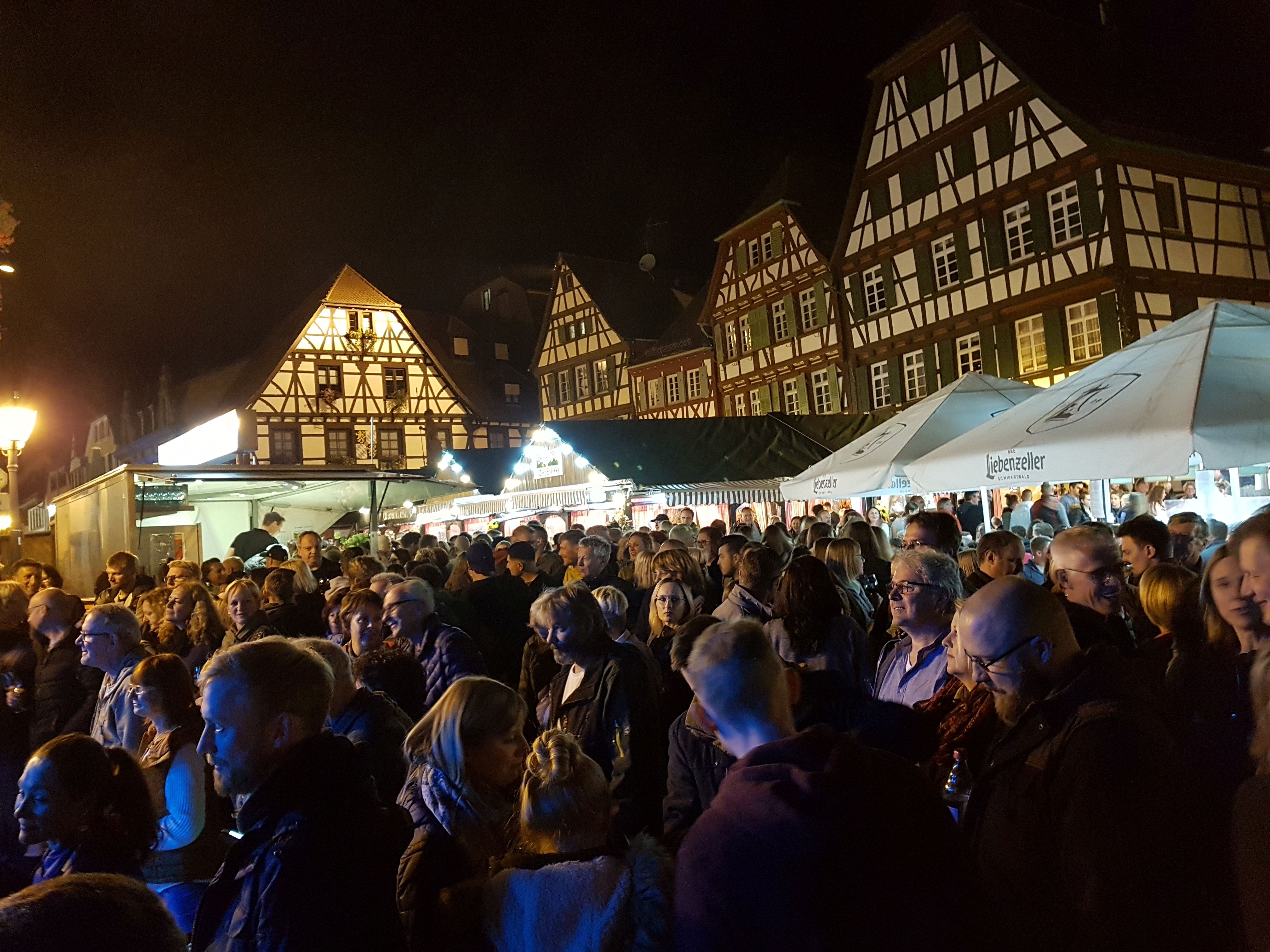 Brettener Weinmarkt mit verkaufsoffenem Sonntag