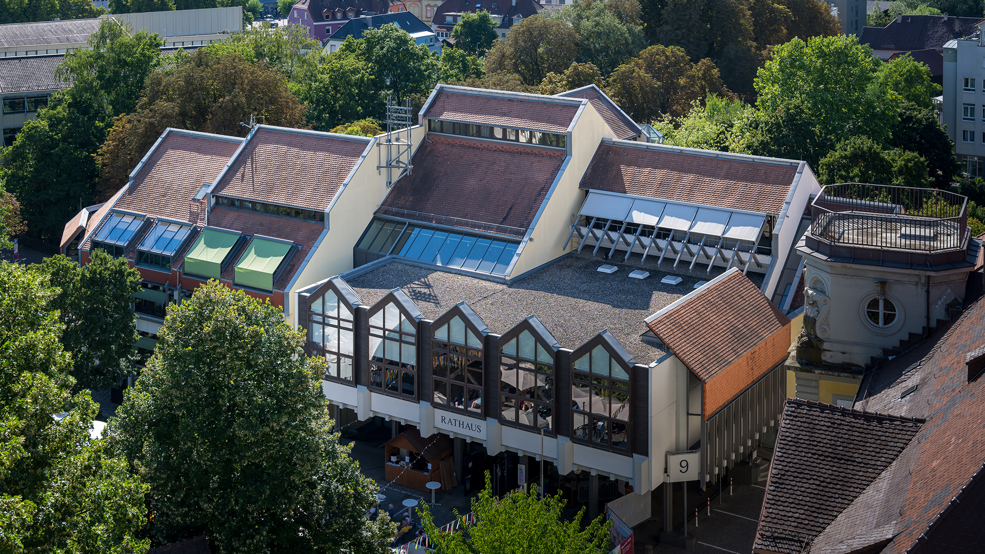 Rathaus Bretten als Luftaufnahme