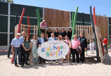 Einweihung des städtischen Kindergartens Kraichgau-Hüpfer