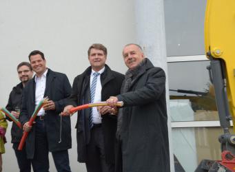 Auf dem Bild von links: Die Ortsvorsteher Thorsten Wetzel und Aaron Treut, Oberbürgermeister Martin Wolff und Wolfgang Ruh, BBV