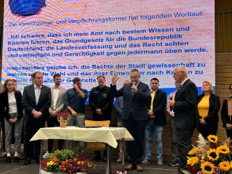 Vereidigung und Verpflichtung von Oberbürgermeister Nico Morast