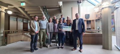 Spendenübergabe an Brettener Tafel im Rathaus