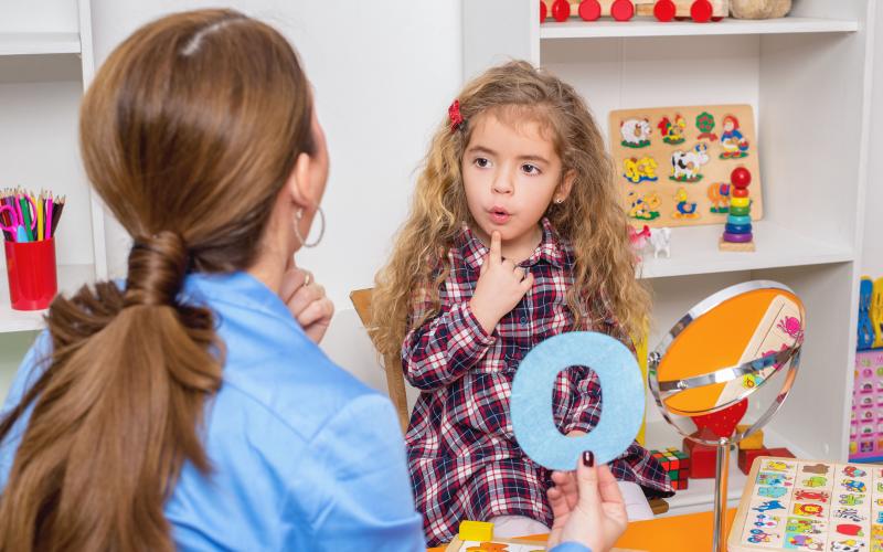 Kinder lernen sprechen