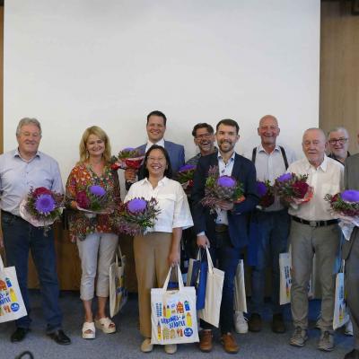 Ausscheidende Stadträte im Großen Ratssaal